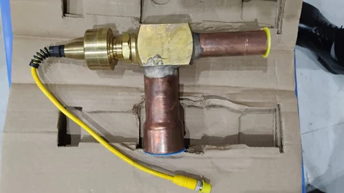 Electronic Expansion Valve